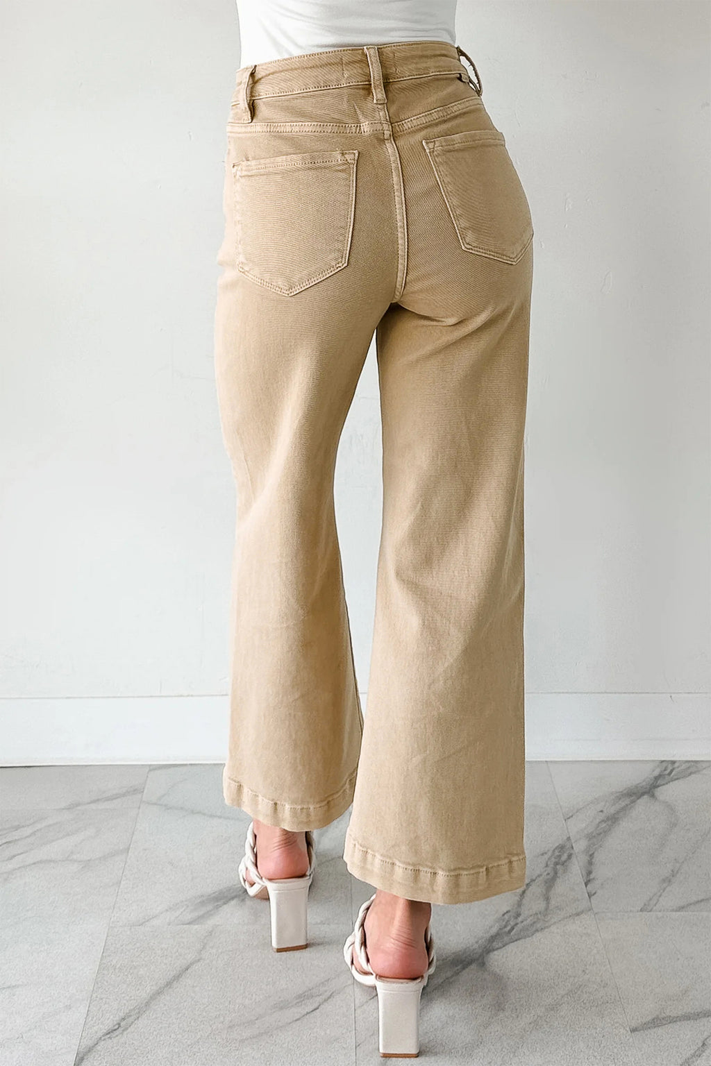 Apricot Solid Color Seamed Center Wide Leg Cropped Jeans